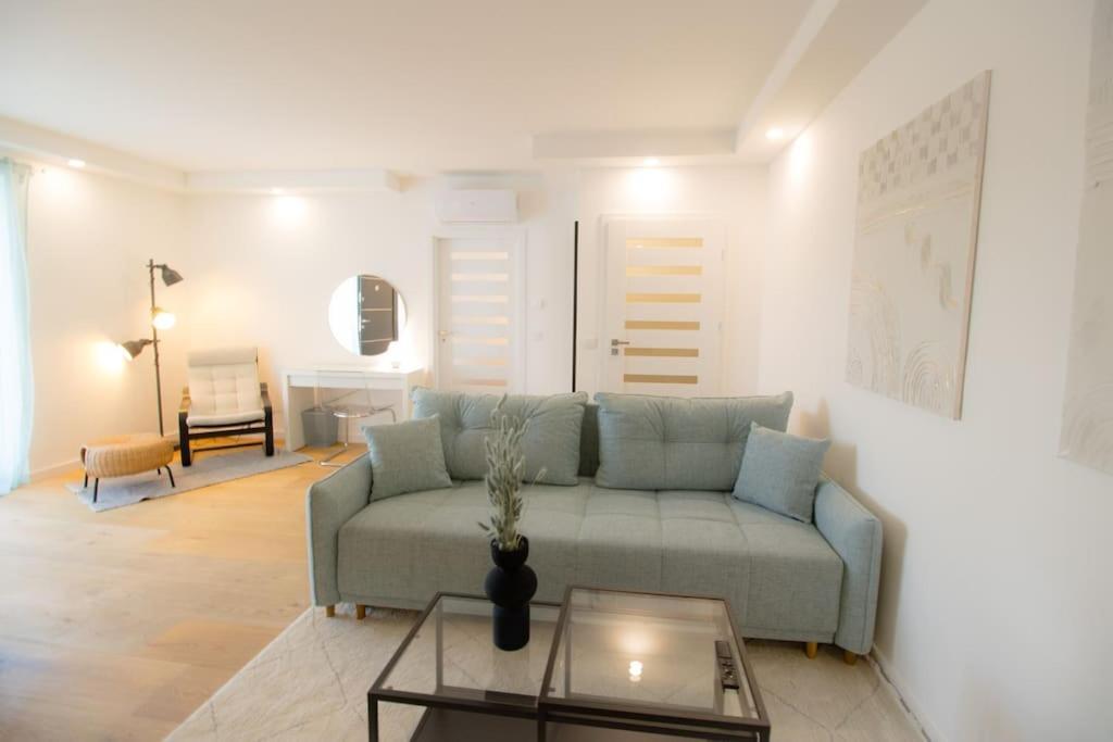 Charming Apartment In Heart Of Vienna L Jos20 Dış mekan fotoğraf